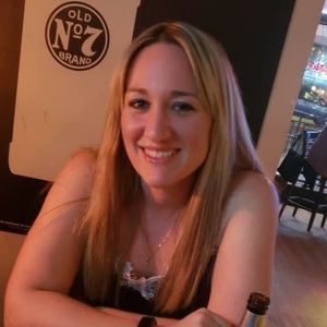 Meet your Posher, Tabitha